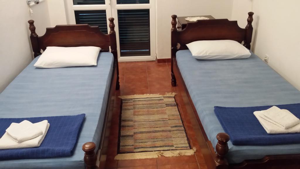 Apartmani Jasmina Kotor Eksteriør bilde