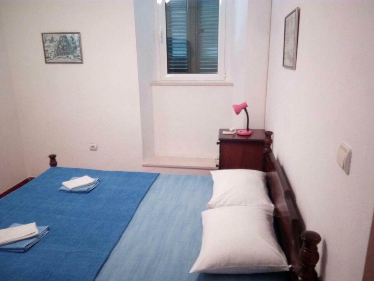 Apartmani Jasmina Kotor Eksteriør bilde