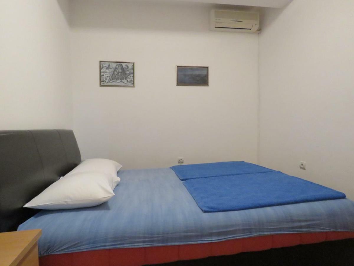 Apartmani Jasmina Kotor Eksteriør bilde